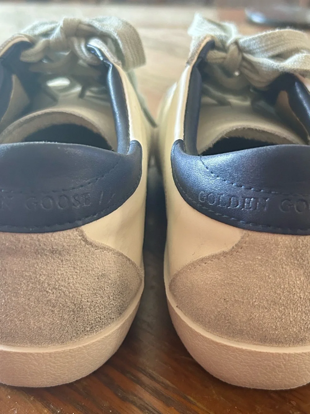 Golden Goose 38 Men’s 6 White Leather Sneakers with Navy Heel tab and Gray Star